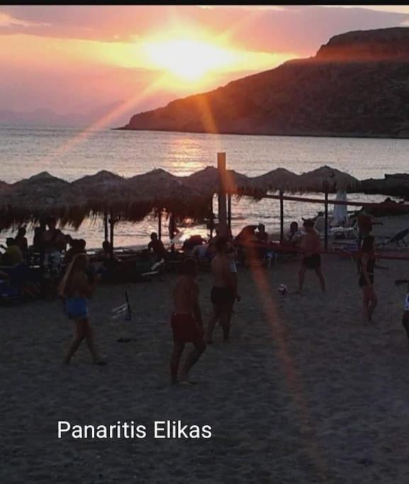 Sun And Sea 1 Apartment Elika Bagian luar foto
