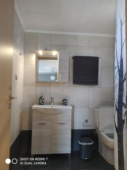 Sun And Sea 1 Apartment Elika Bagian luar foto